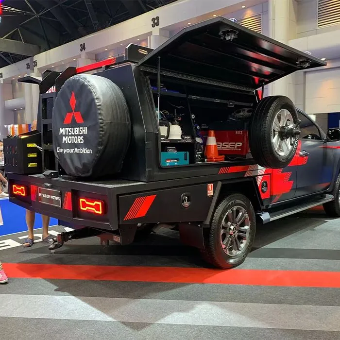 Mitsubishi 4